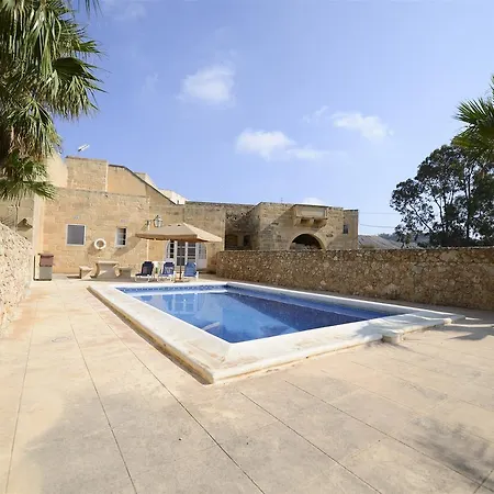 Karmnu Ghasri (Gozo)