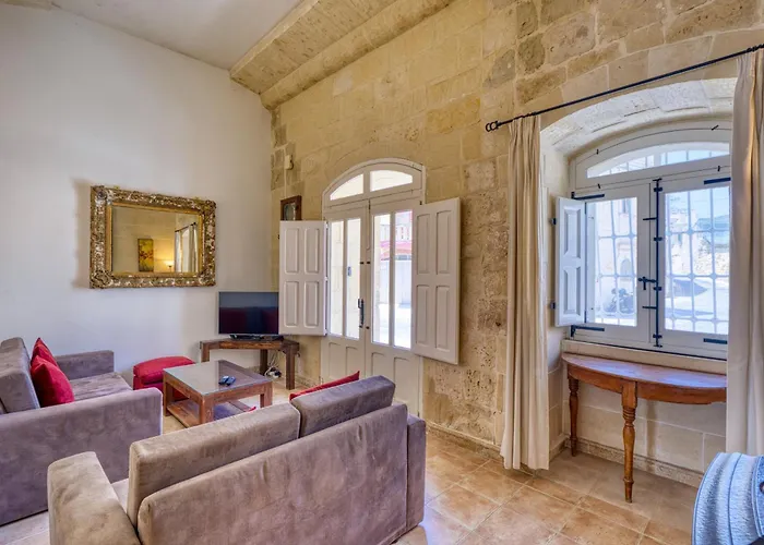 Villa Karmnu Ghasri (Gozo)